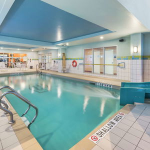 Hotel Hampton Inn & Suites By Hilton Moncton cazare Moncton