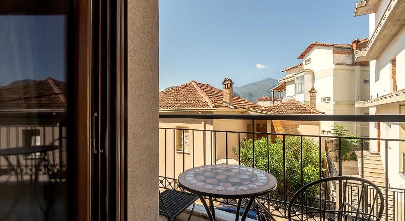 Toti Boutique Rooms