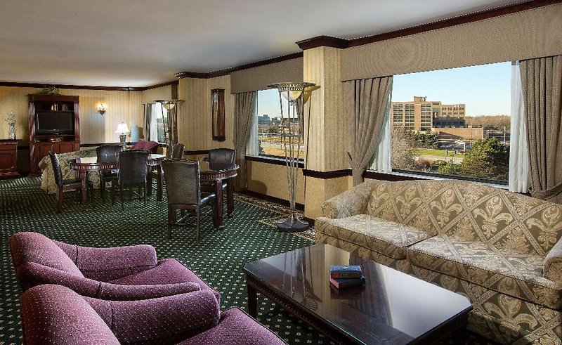 Hotel Doubletree By Hilton Lisle Naperville