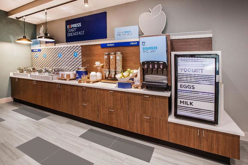 Hotel Holiday Inn Express & Suites Chicago-Midway Airport