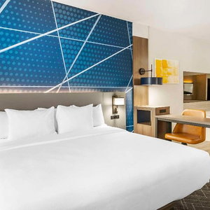 Hotel Comfort Suites Elgin cazare Elgin