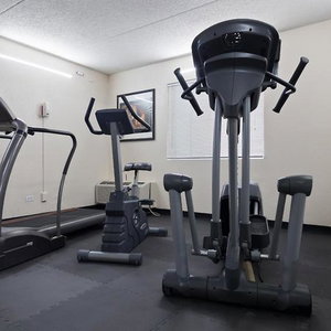 Hotel Chicago Club Inn Suites cazare Westmont
