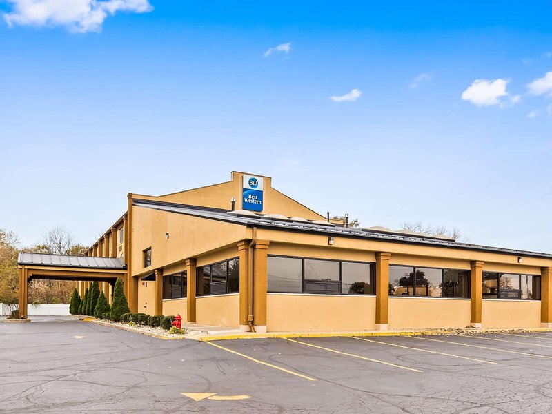 Hotel Americinn By Wyndham Woodstock Il