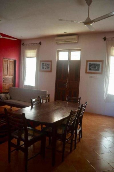Hotel Bara Bara House