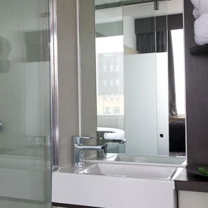 Hotel Z Liverpool cazare Liverpool