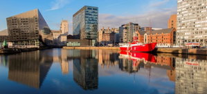 Hotel Radisson Red Liverpool cazare Liverpool