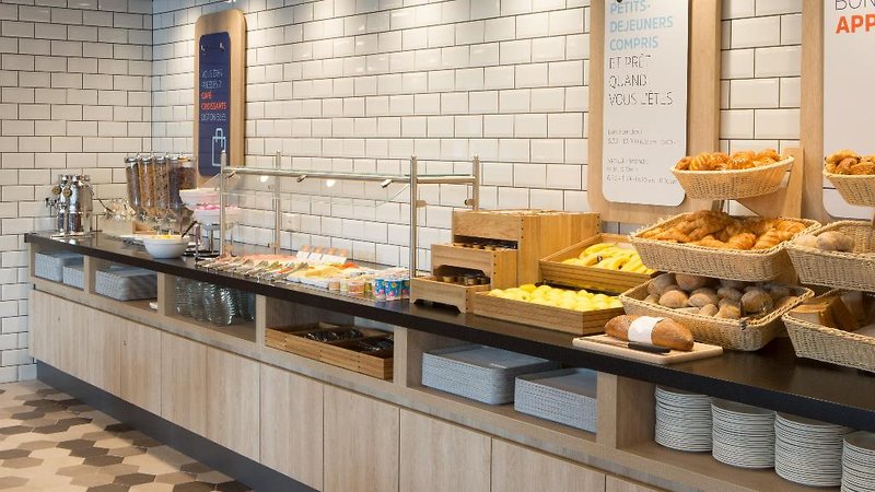 Hotel Holiday Inn Express Geneva Airport