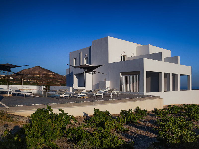 Hotel May Seven Suites