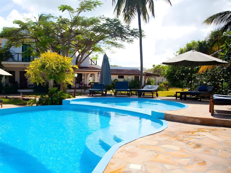 Flame Tree Cottages