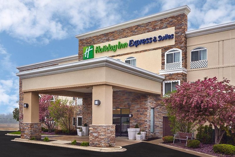 Hotel Holiday Inn Express & Suites Chicago-Libertyville