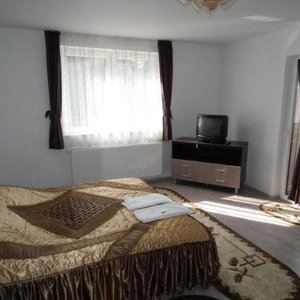 Hotel Pension Waldburg cazare Rasnov