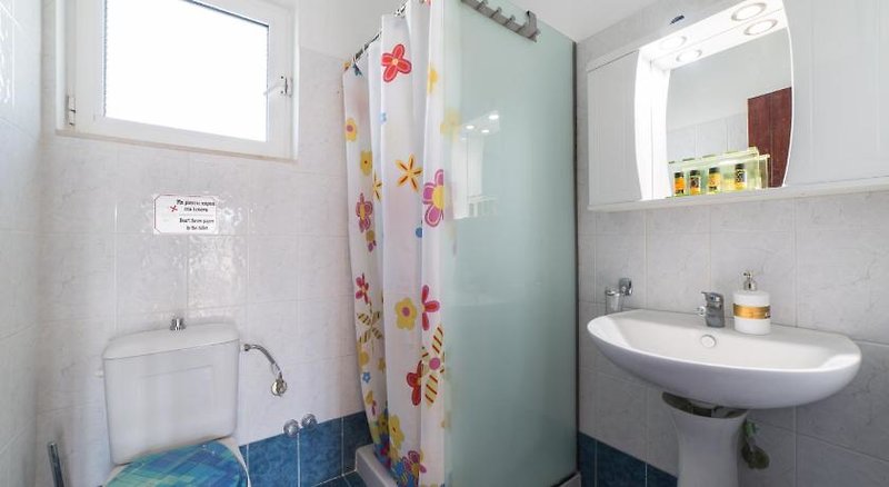 Anelia Boutique Studios & Apartments