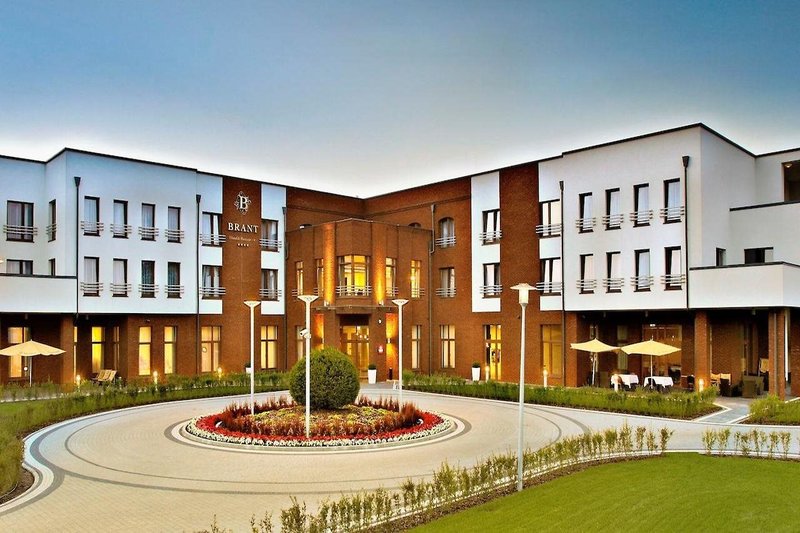 Hotel Mercure Wiazowna Brant