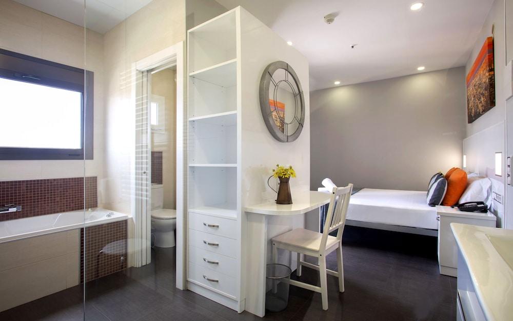 Hostal Sans