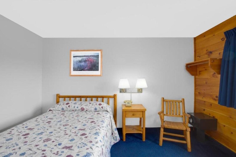 Super 8 By Wyndham Lake George/Warrensburg Area