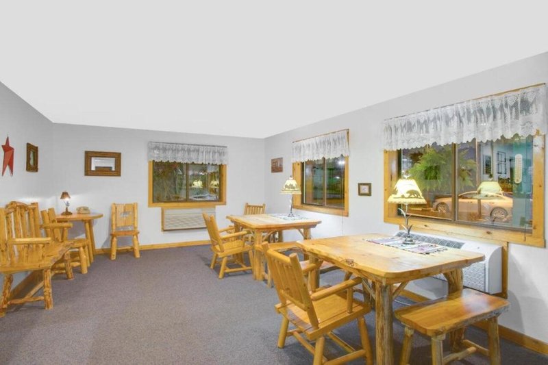 Super 8 By Wyndham Lake George/Warrensburg Area
