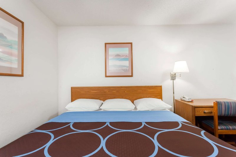 Hotel Super 8 By Wyndham Sidney Ny