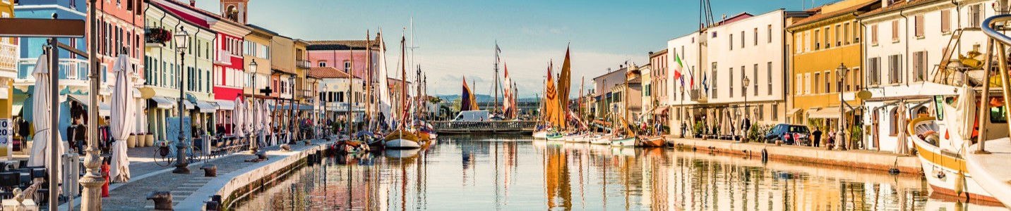 Cazare Cesena , la pret avantajos | Hoteluri de lux & pensiuni ✔️