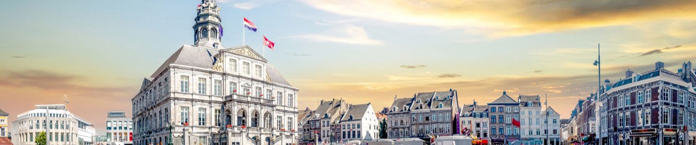 Calatorii in Toverland - Cazare, Sejururi, Circuite