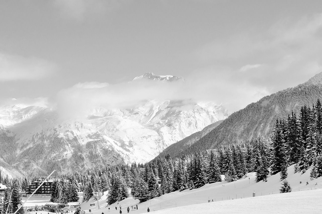 Calatorii in Courchevel - Cazare, Sejururi, Circuite
