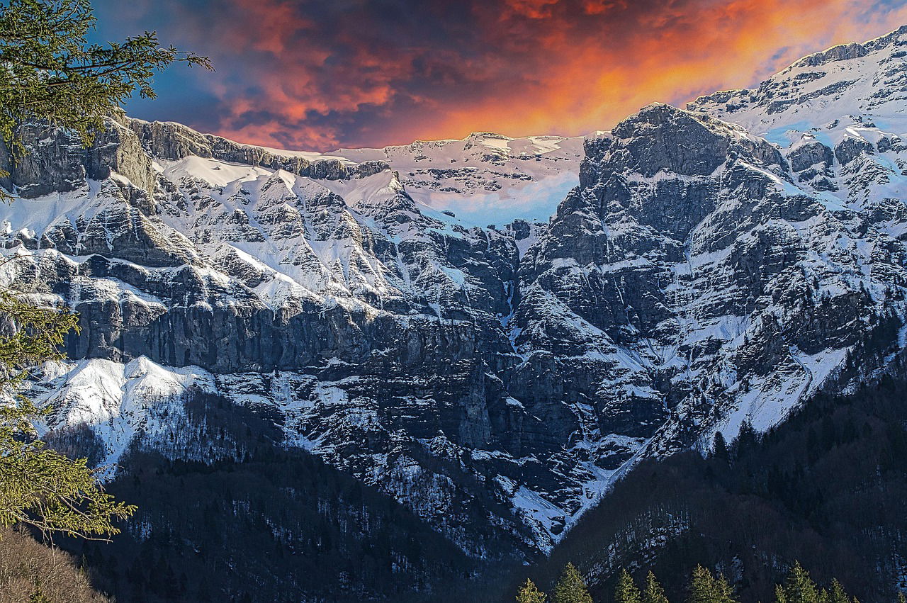 Calatorii in Les Deux Alpes - Cazare, Sejururi, Circuite