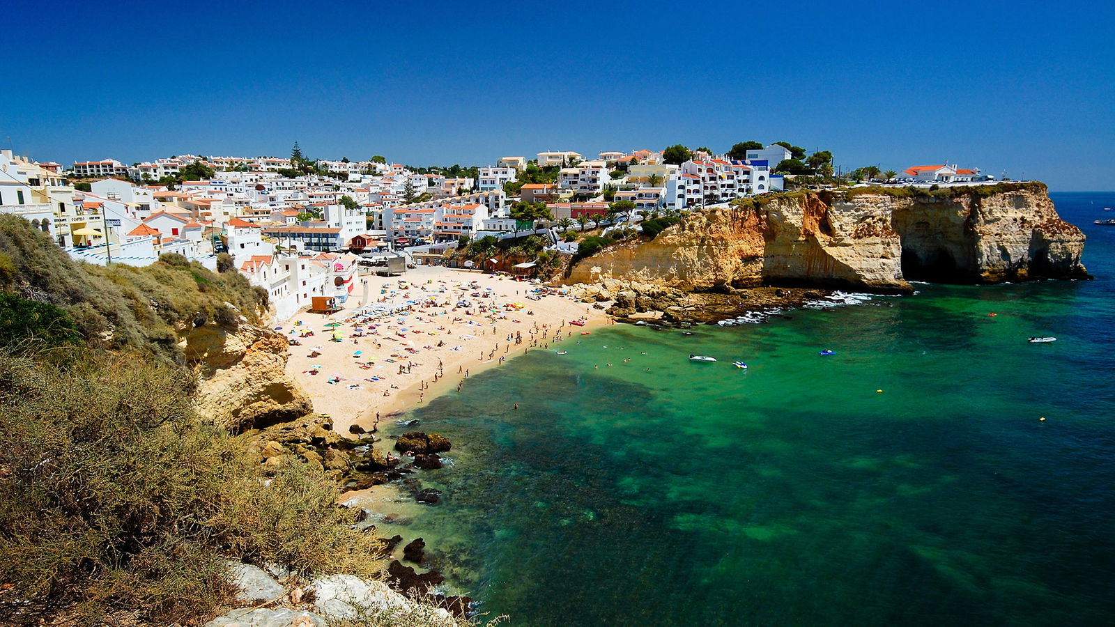 Cazare Insulele Azore