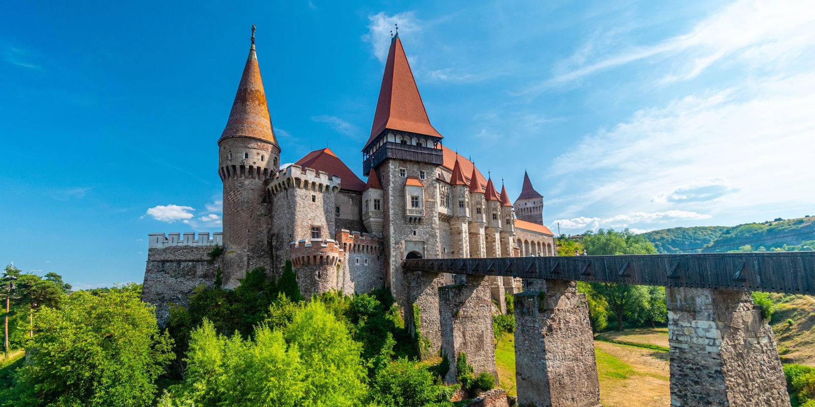Calatorii in Hunedoara - Cazare, Sejururi, Circuite