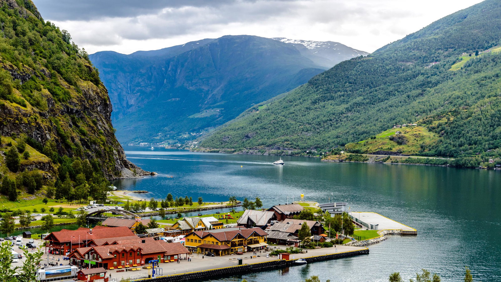 Flaam	 Norway