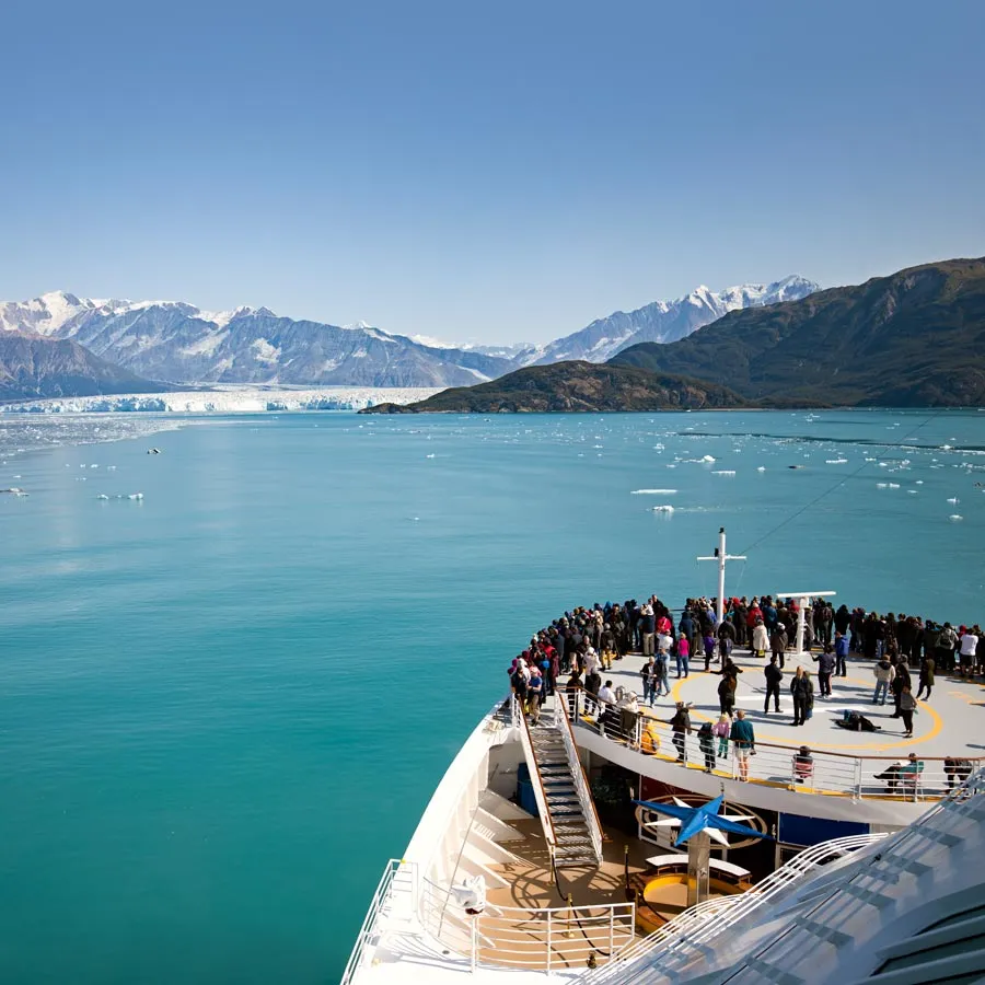 Ghetarul Hubbard, Alaska, SUA (pe mare)