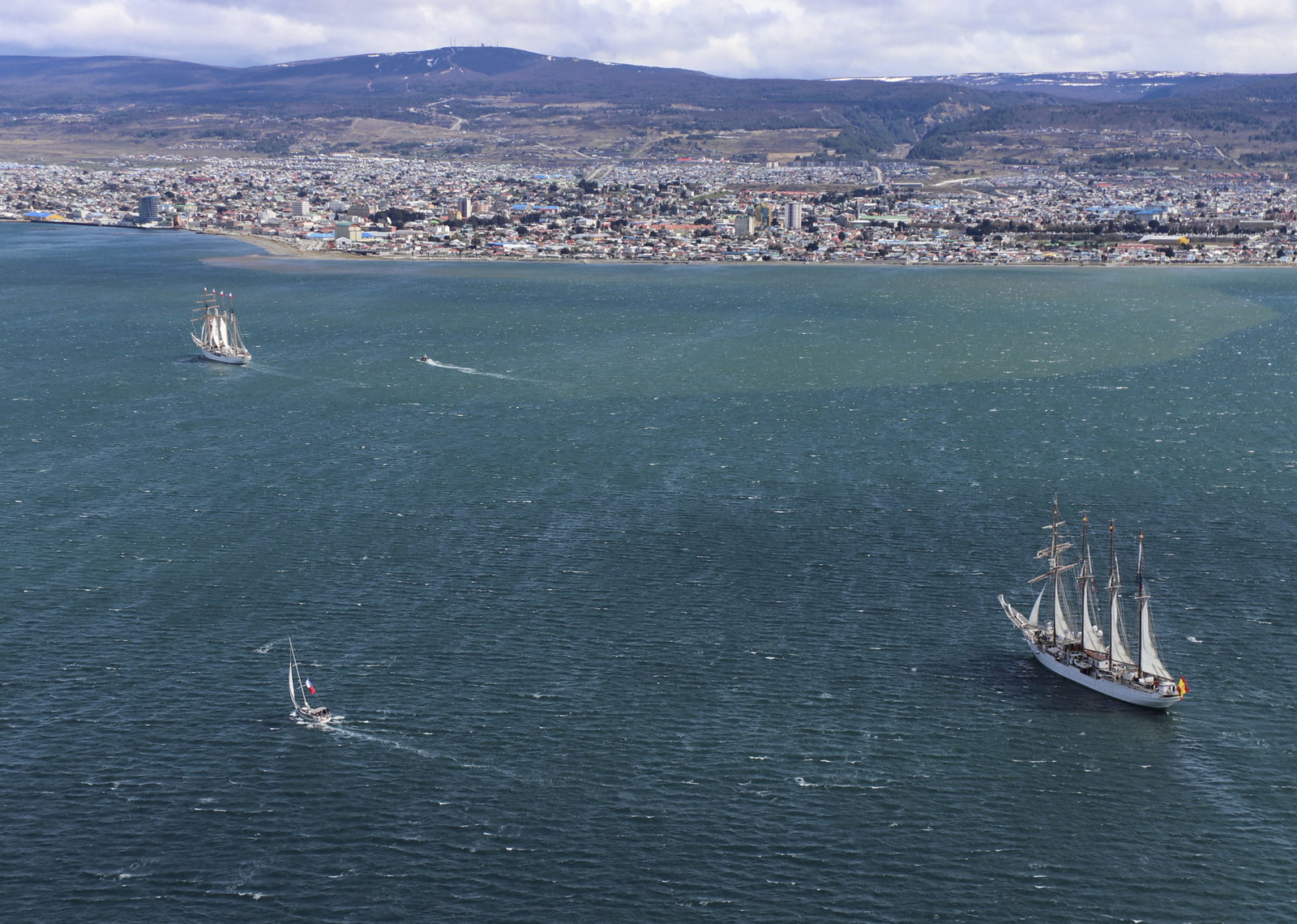 Stramtoarea Magellan (pe mare)