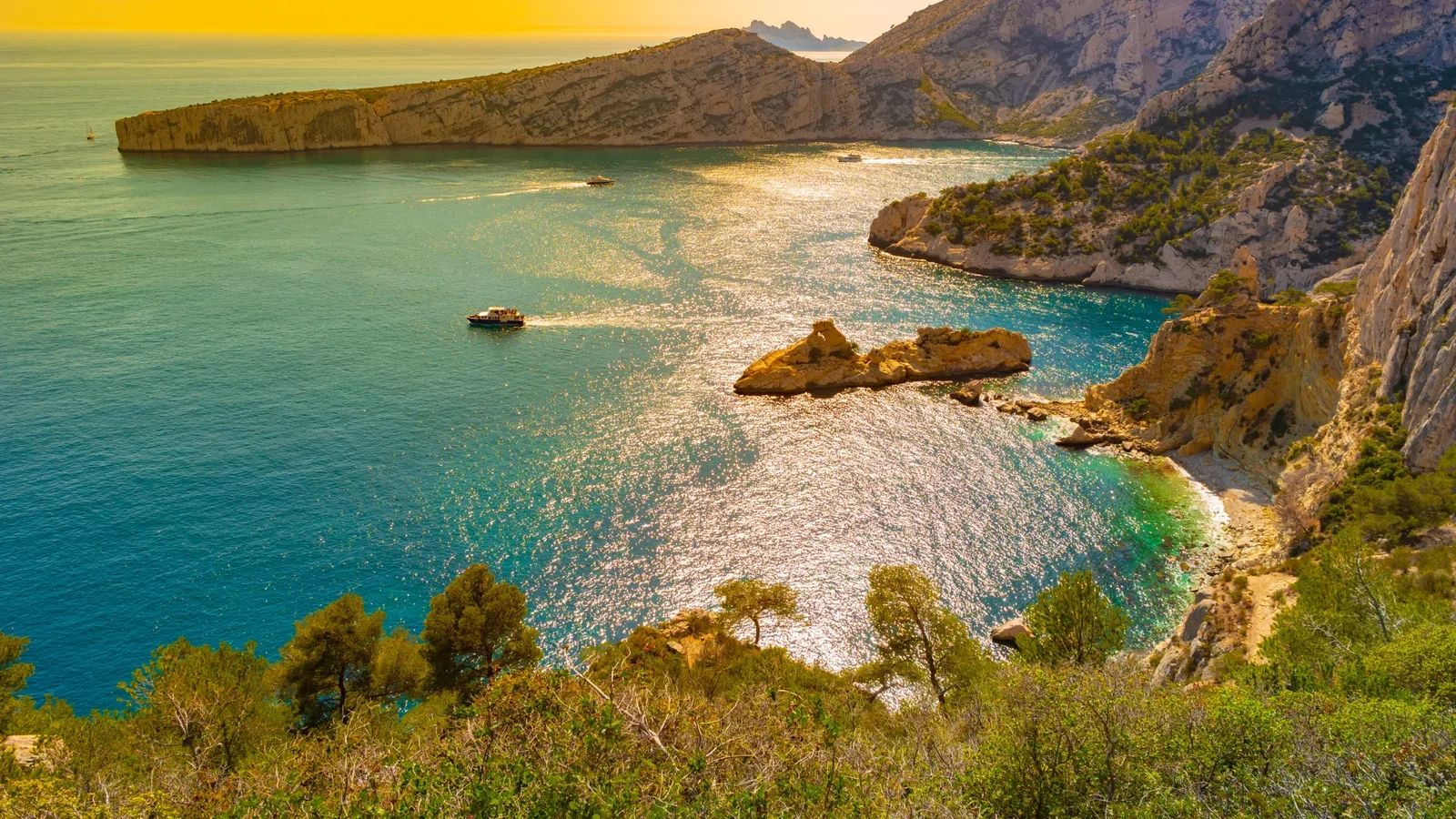 Calanques national park bay
