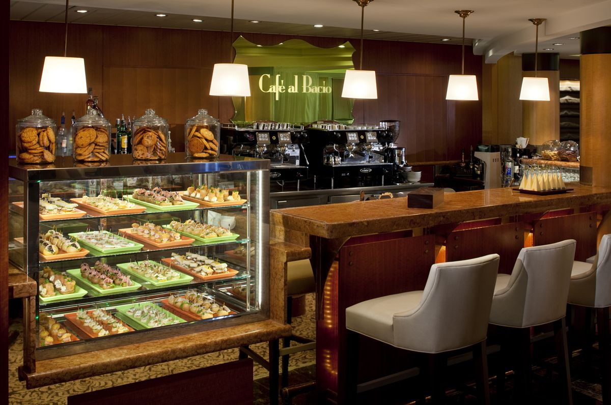 Excursie Circuit celebrity-infinity